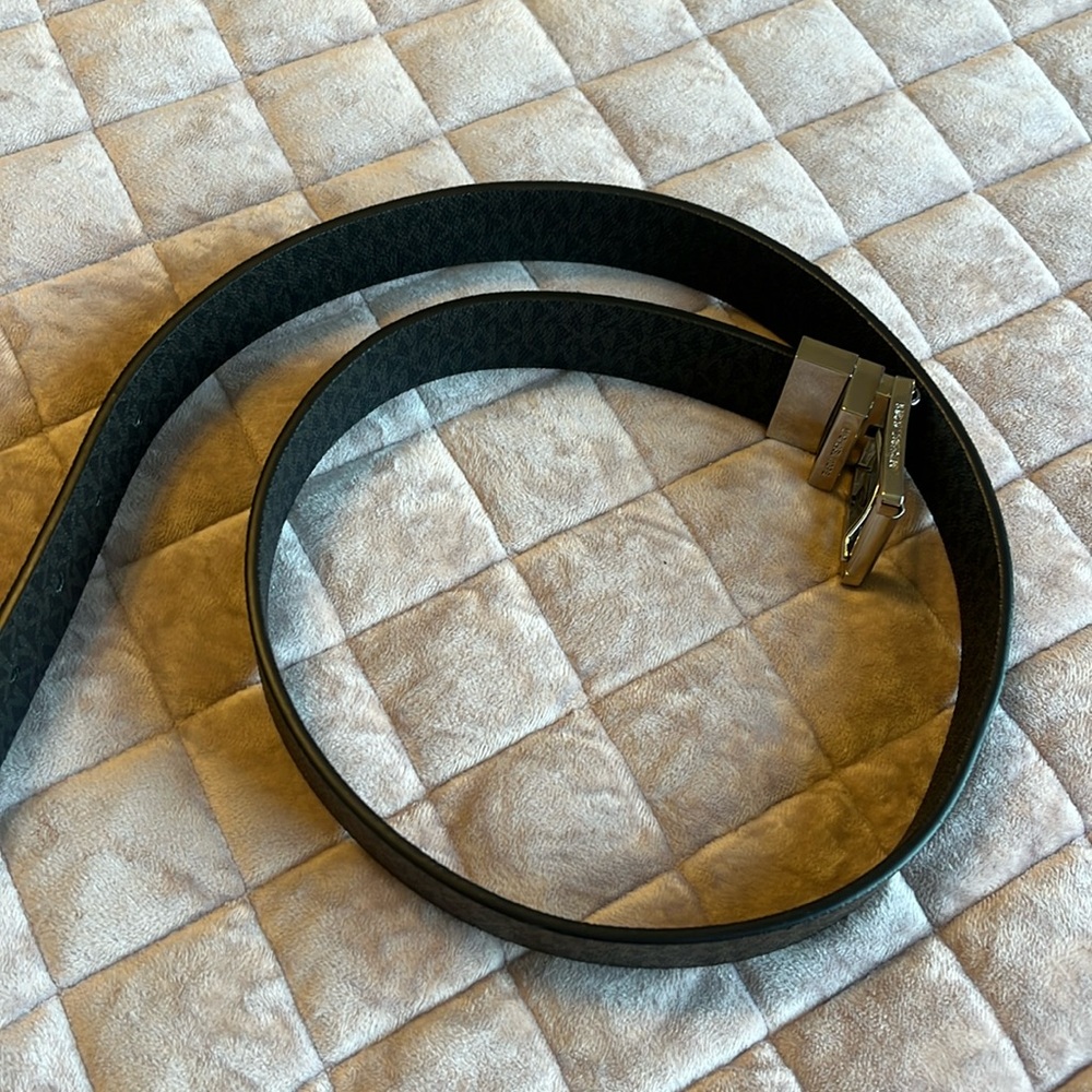 Michael Kors belt